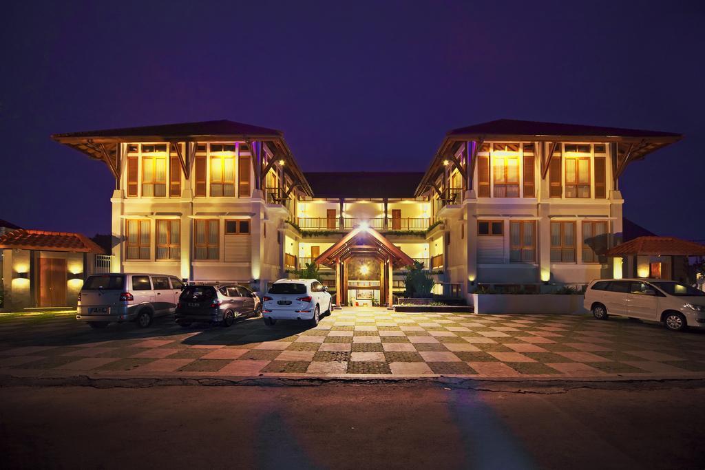 Villa Damar Boutique Hotel Bandung Dış mekan fotoğraf